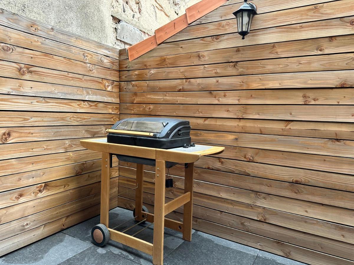 Appartement Avec Terrasse Au Puy Le Puy-en-Velay Exterior photo